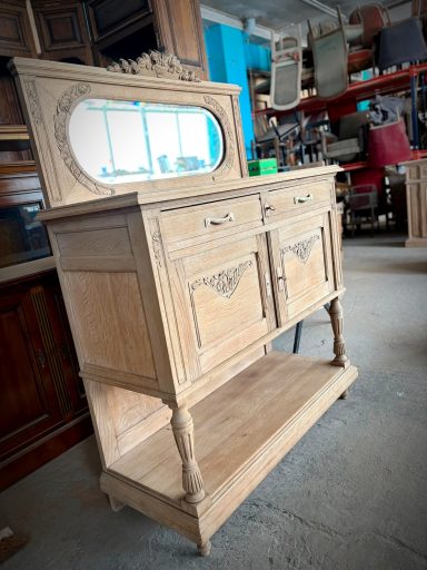 COMMODE SUR PILASTRES COMMODE EN CHENE SUR PILASTRES MIROIR OVALE